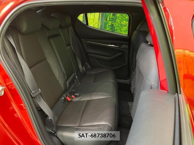 Mazda MAZDA3 2020-01 8360569-8