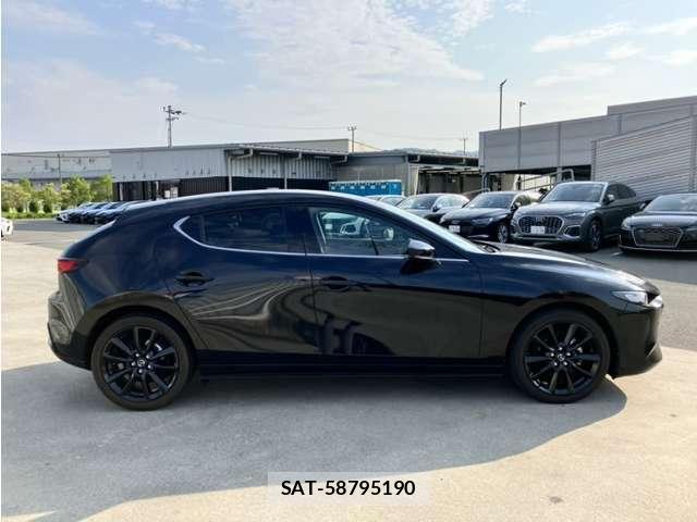 Mazda MAZDA3 2021-11 8360602-3