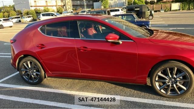 Mazda MAZDA3 2023-11 8362278-3