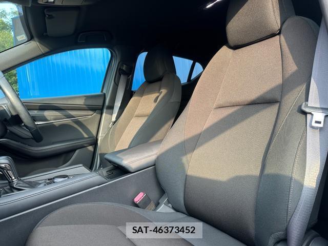 Mazda MAZDA3 2019-06 8362481-13