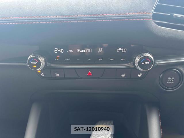 Mazda MAZDA3 2024-10 8363529-13