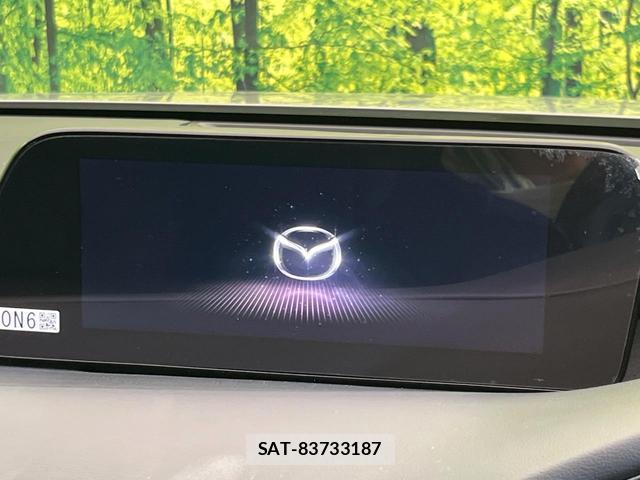 Mazda MAZDA3 2022-03 8360544-2