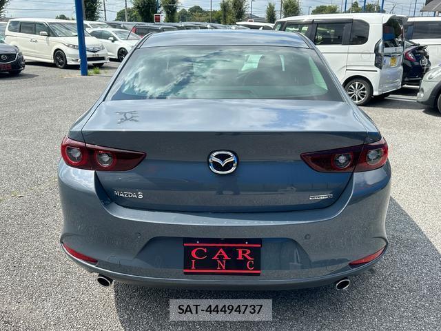Mazda MAZDA3 2023-06 8362489-9