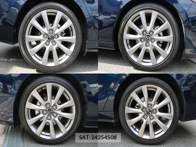 Mazda MAZDA3 2019-08 8362624-8