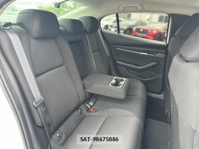 Mazda MAZDA3 2022-05 8362824-14