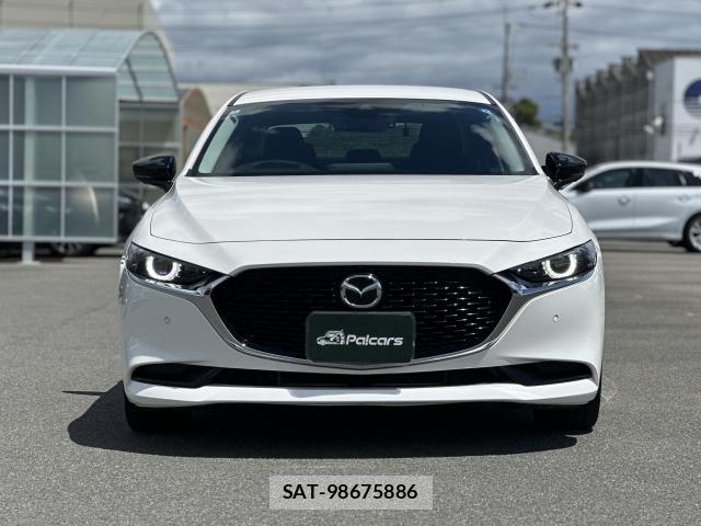 Mazda MAZDA3 2022-05 8362824-17