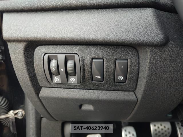 Renault MEGANE 2016-11 8360574-12