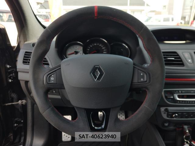 Renault MEGANE 2016-11 8360574-13