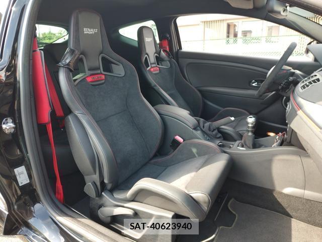 Renault MEGANE 2016-11 8360574-6