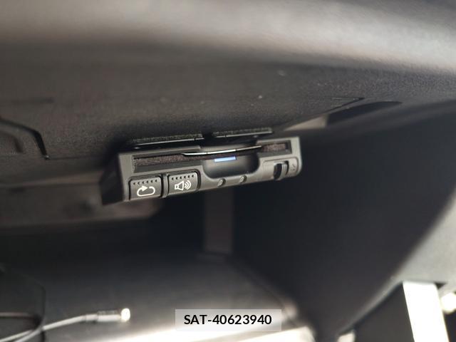 Renault MEGANE 2016-11 8360574-7
