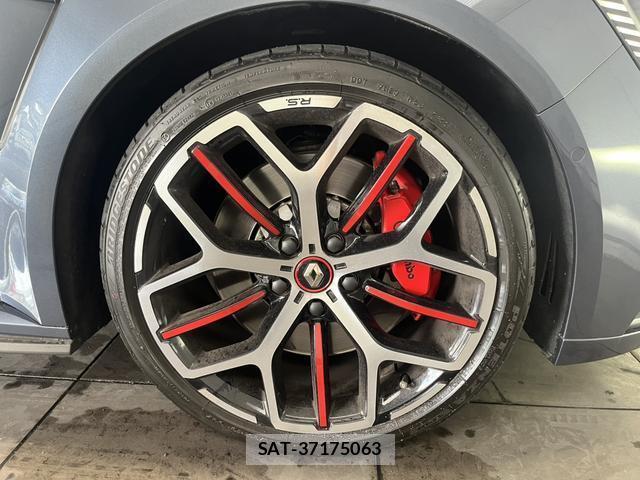 Renault MEGANE 2023-06 8363506-8