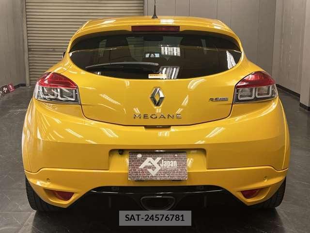 Renault MEGANE 2016-01 8363867-8