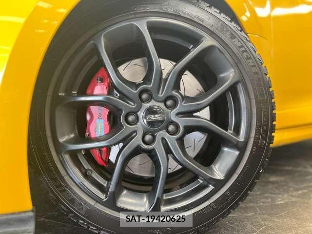 Renault MEGANE 2016-01 8363868-11