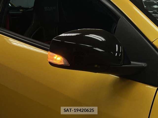 Renault MEGANE 2016-01 8363868-14