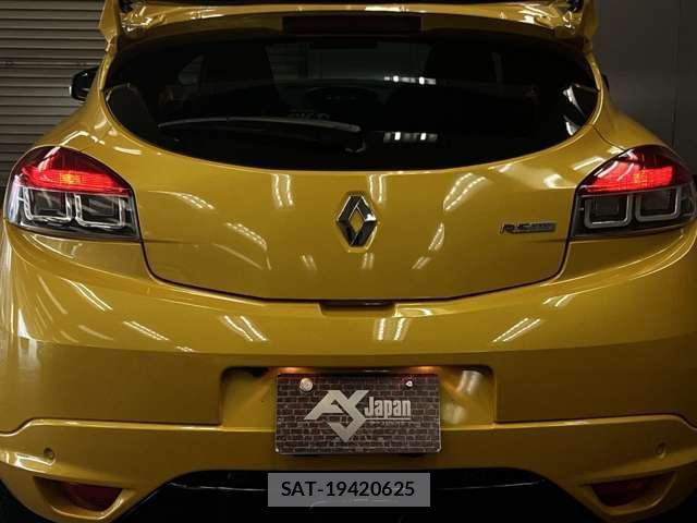 Renault MEGANE 2016-01 8363868-16