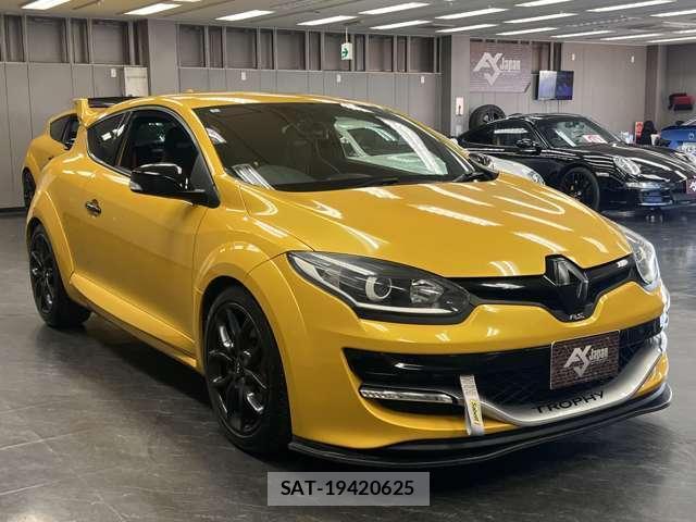 Renault MEGANE 2016-01 8363868-17