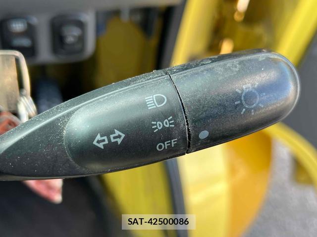 Daihatsu MIDGET II 1997 8360931-18
