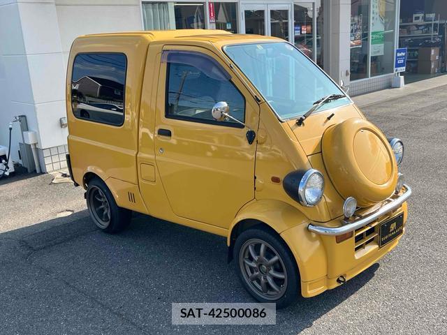Daihatsu MIDGET II 1997 8360931-3