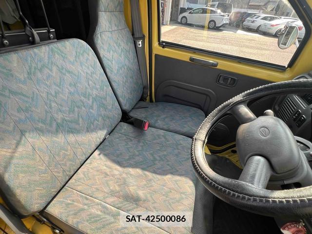 Daihatsu MIDGET II 1997 8360931-5