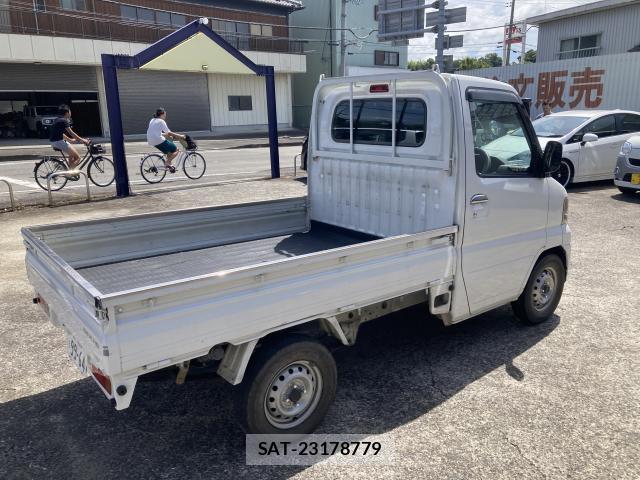 Mitsubishi MINICAB TRUCK 2002 8360833-8