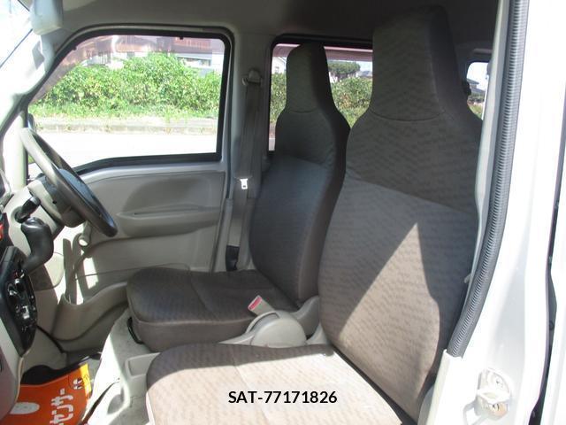 Mitsubishi MINICAB VAN 2016-09 8363644-5