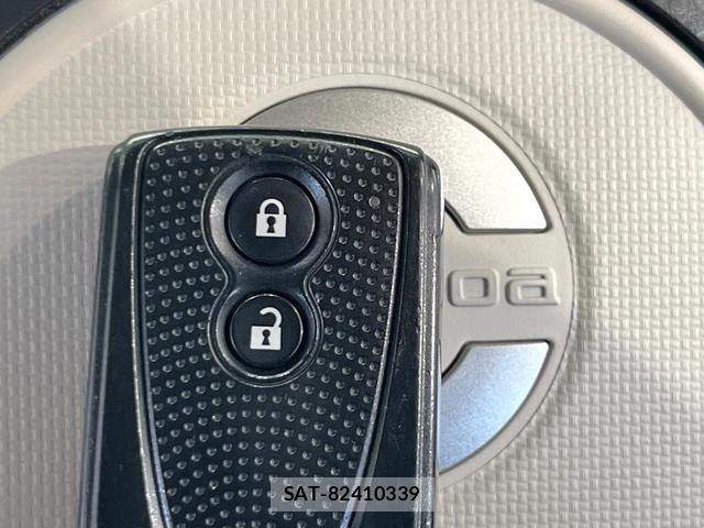 Daihatsu MIRA COCOA 2015-06 8362586-2