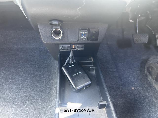 Daihatsu MIRA 2021-10 8363489-15