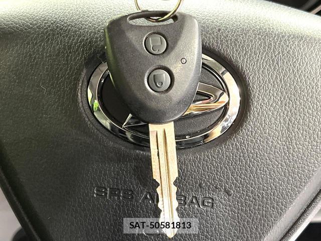 Daihatsu MIRA 2017-09 8363669-7