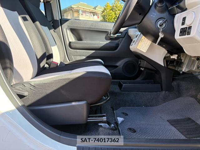 Daihatsu MIRA 2019-11 8363847-11