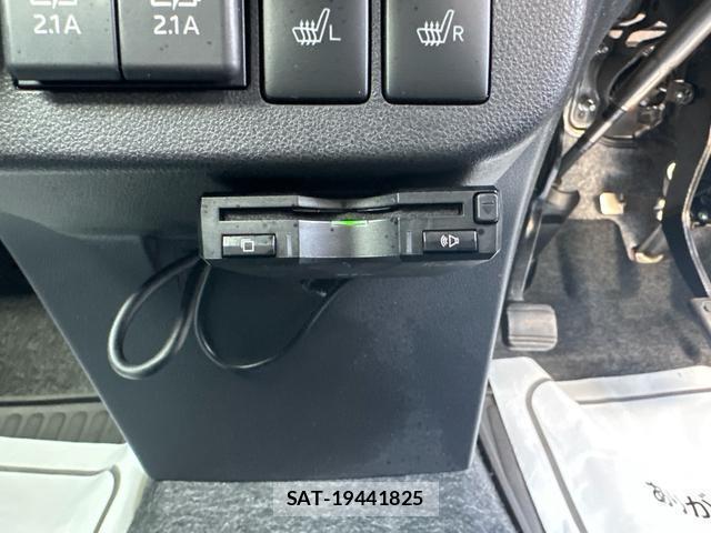 Daihatsu MIRA 2018-09 8360868-6