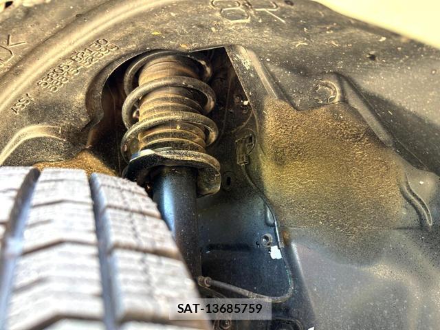 Daihatsu MIRA 2018-09 8361563-17