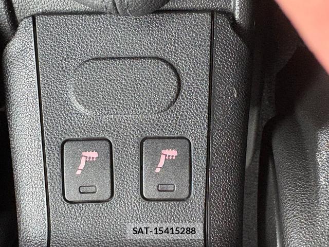 ALFA ROMEO MITO 2013-06 8363685-17