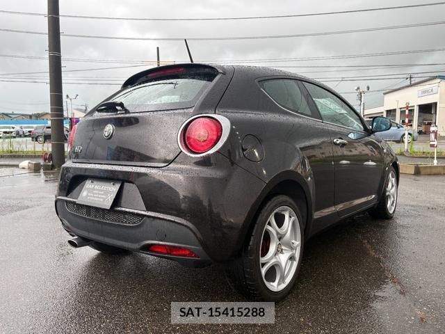 ALFA ROMEO MITO 2013-06 8363685-4