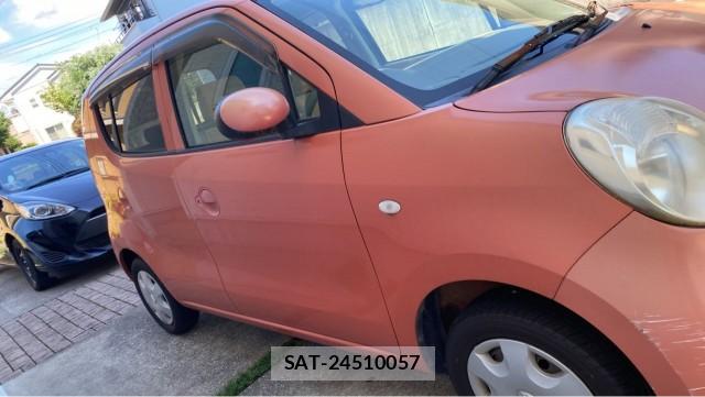 Nissan MOCO 2009-08 8362251-3