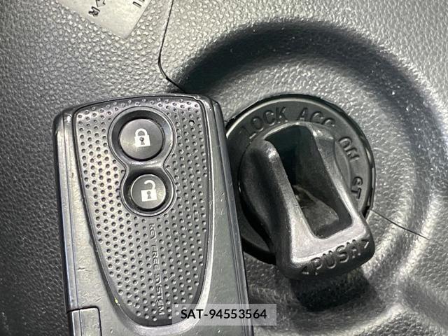 Daihatsu MOVE CONTE 2011-08 8360879-4