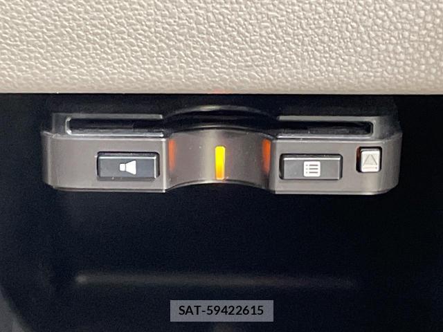 Daihatsu MOVE CONTE 2014-05 8362339-4