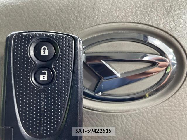 Daihatsu MOVE CONTE 2014-05 8362339-6