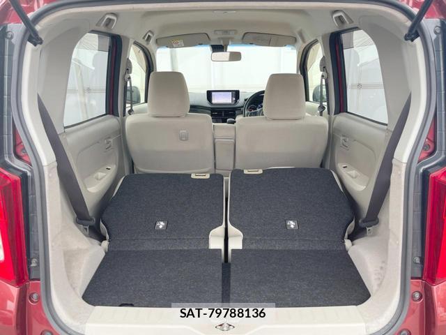 Daihatsu MOVE 2015-11 8362738-9
