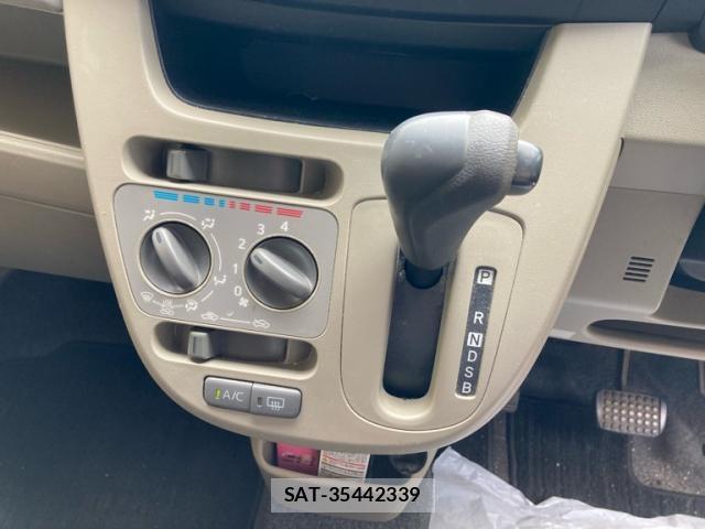Daihatsu MOVE 2013-09 8362837-15