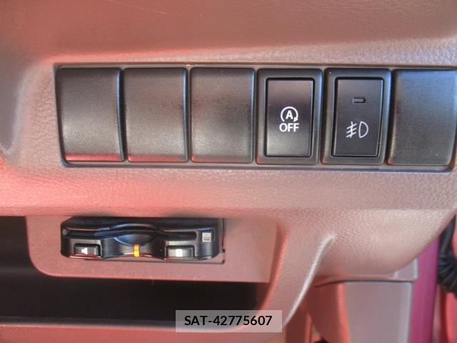 Suzuki MR WAGON 2013-11 8363642-8