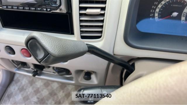 Suzuki MR WAGON 2005-01 8362279-14