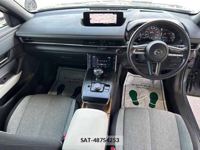 Mazda MX-30 2021-02 8360867-1