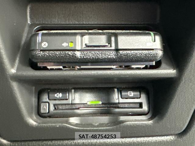 Mazda MX-30 2021-02 8360867-6