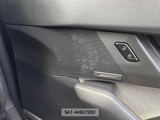 Mazda MX-30 2022-09 8361779-11