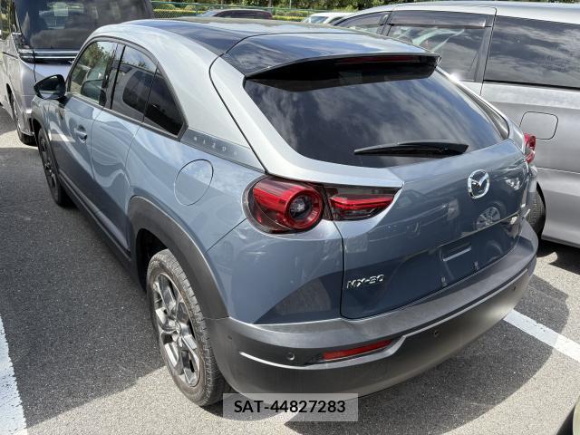 Mazda MX-30 2022-09 8361779-3