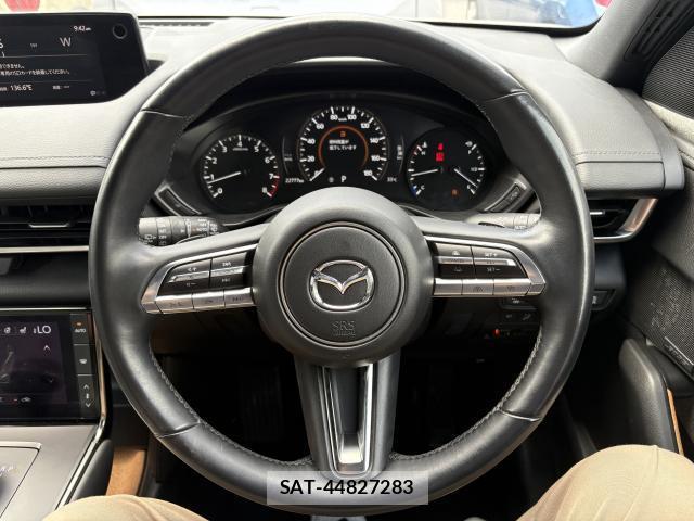 Mazda MX-30 2022-09 8361779-9