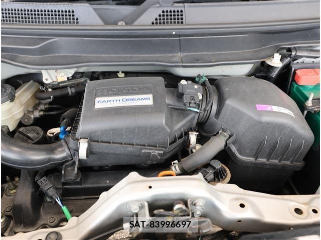 Honda N-ONE 2017-02 8361051-16