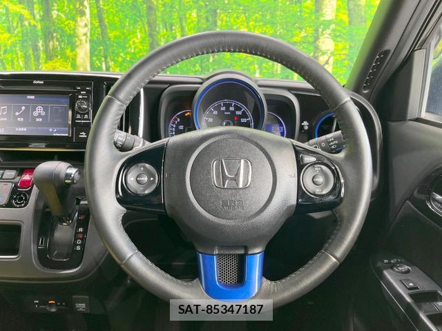 Honda N-ONE 2016-10 8361582-10