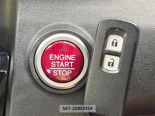 Honda N-ONE 2017-03 8363567-6