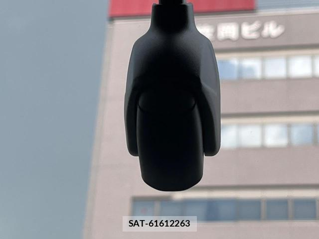 Honda N-VAN 2022-07 8361479-6